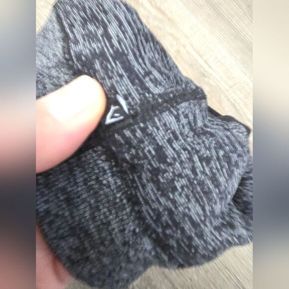 Gymshark black and grey sports bra size small - Picture 4 of 4